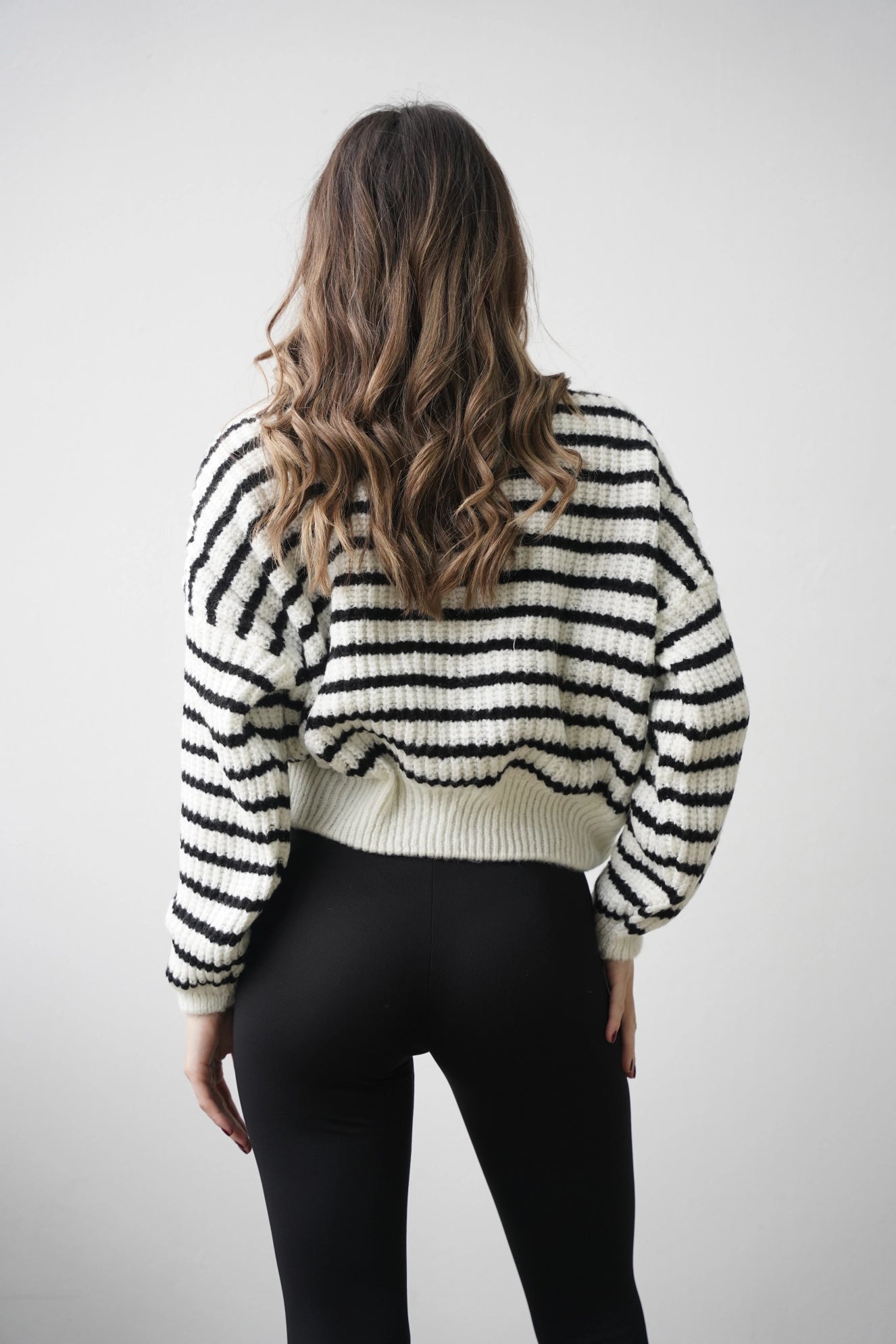 Crop Örme Triko Kazak - Çizgili Beyaz