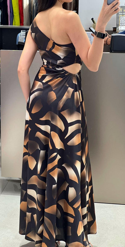 Bel Detaylı Desenli Kahverengi Saten Elbise