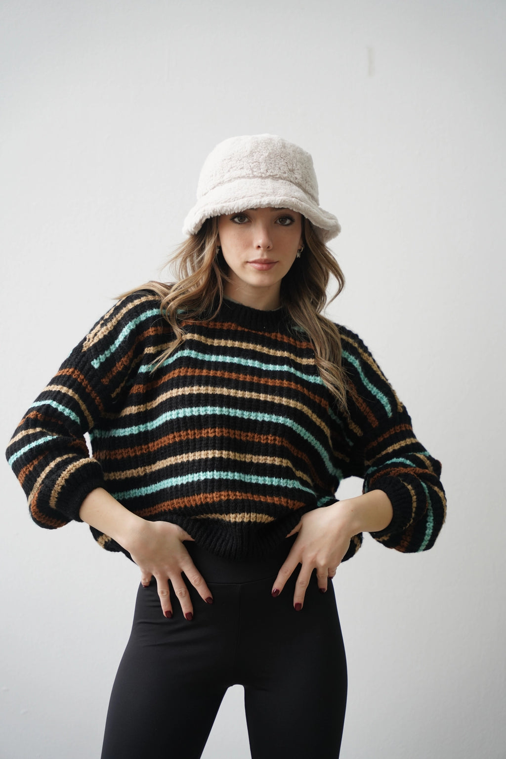 Crop Örme Triko Kazak - Renkli Çizgili Siyah