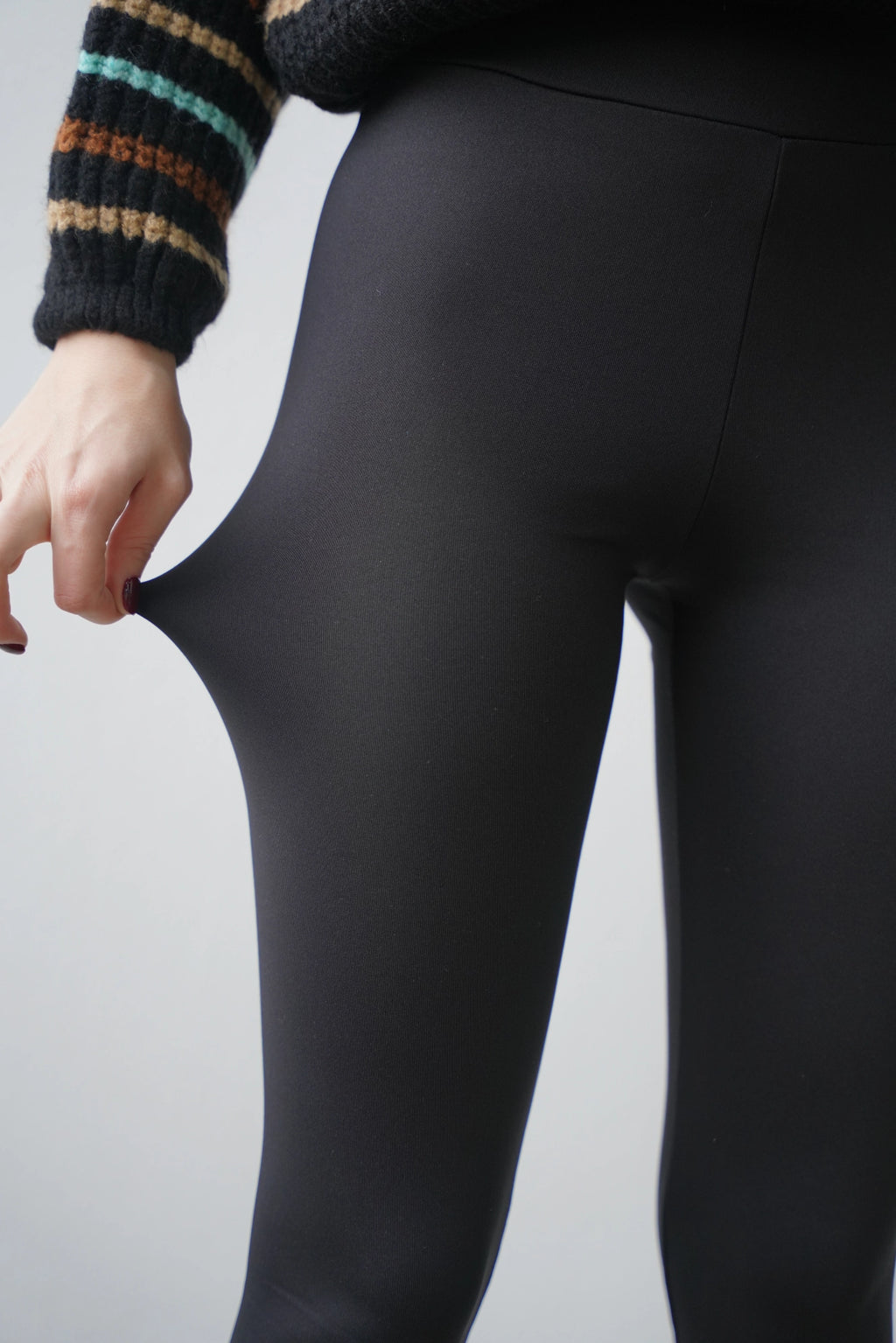 Yüksel Bel Şardonlu Tayt - Siyah