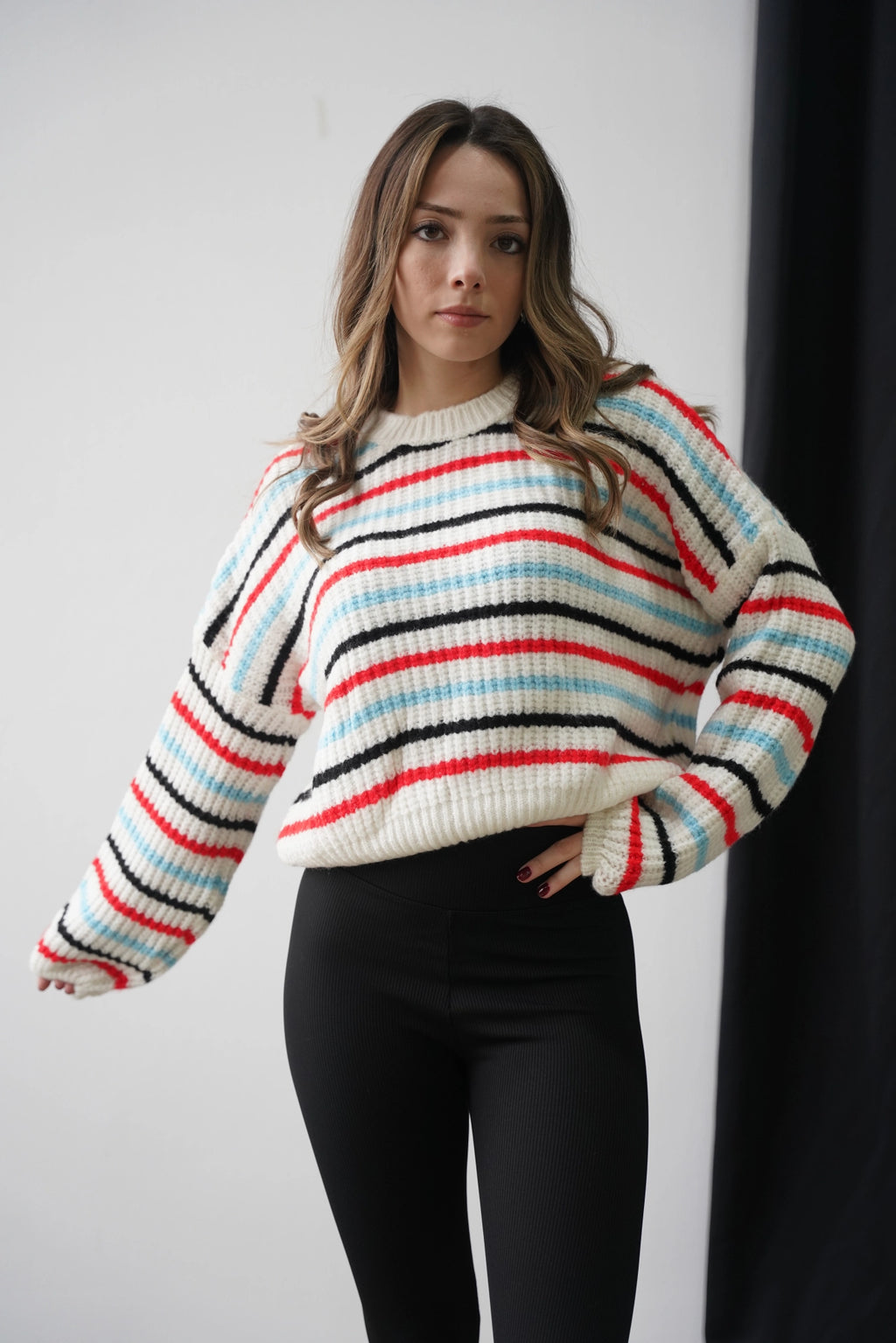 Crop Örme Triko Kazak - Renkli Çizgili Beyaz