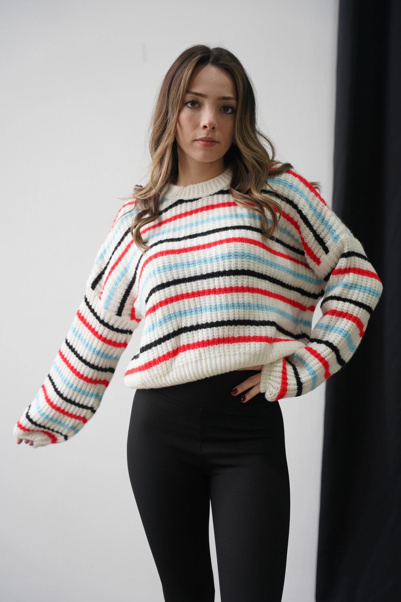 Crop Örme Triko Kazak - Renkli Çizgili Beyaz