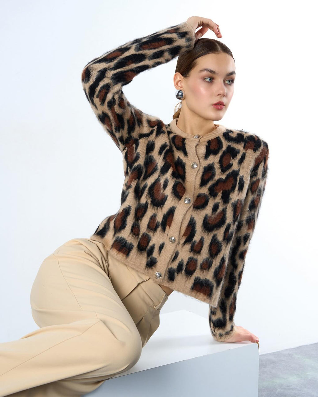 Leopar Desenli Hırka