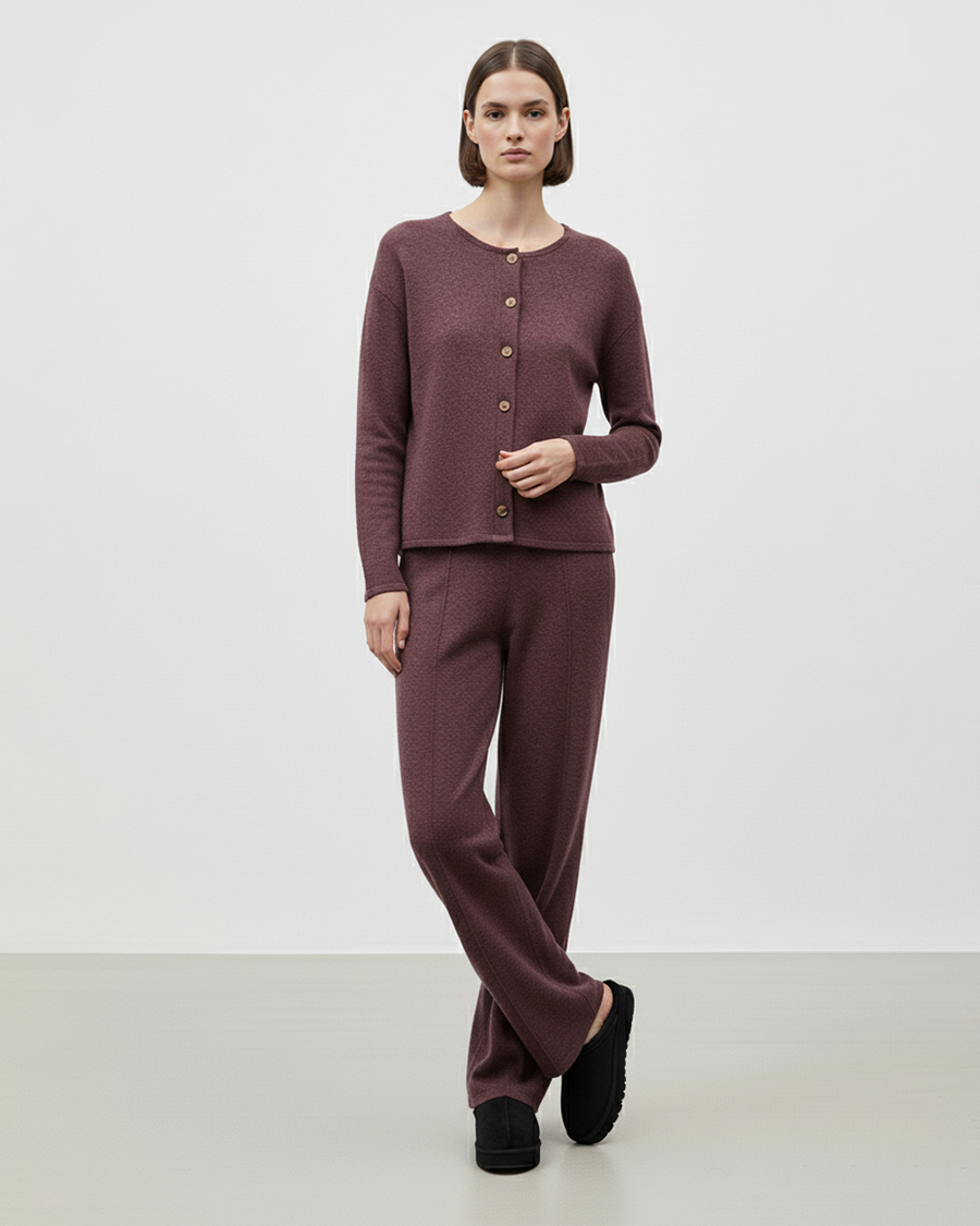 DÜĞMELİ TRİKO TAKIM